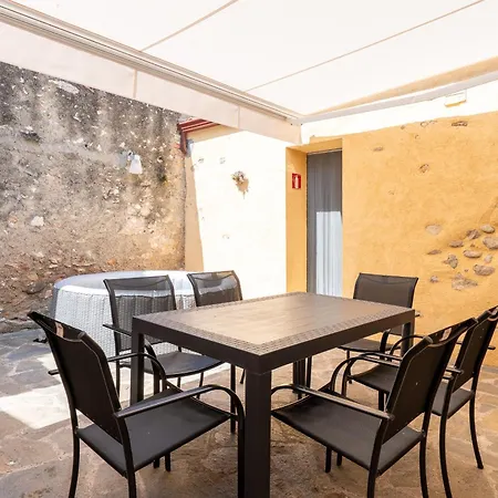 Hauzify I Casa Rourell Holiday home *