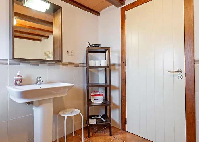 Hauzify I Casa Rourell
